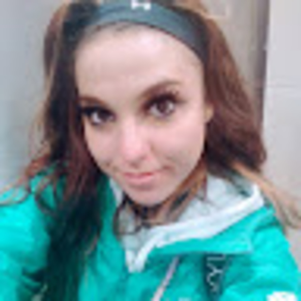 Meet your Posher, Briana